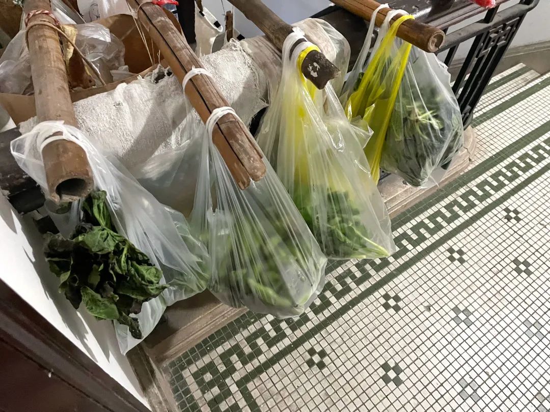 這8個細(xì)節(jié)，讓人忍不住淚目！