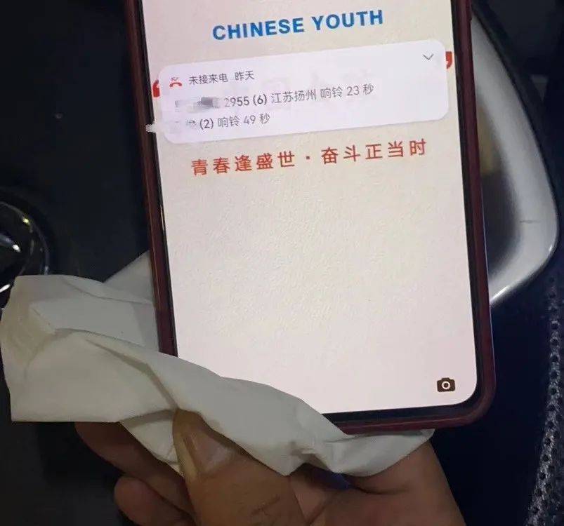 這8個(gè)細(xì)節(jié)，讓人忍不住淚目！