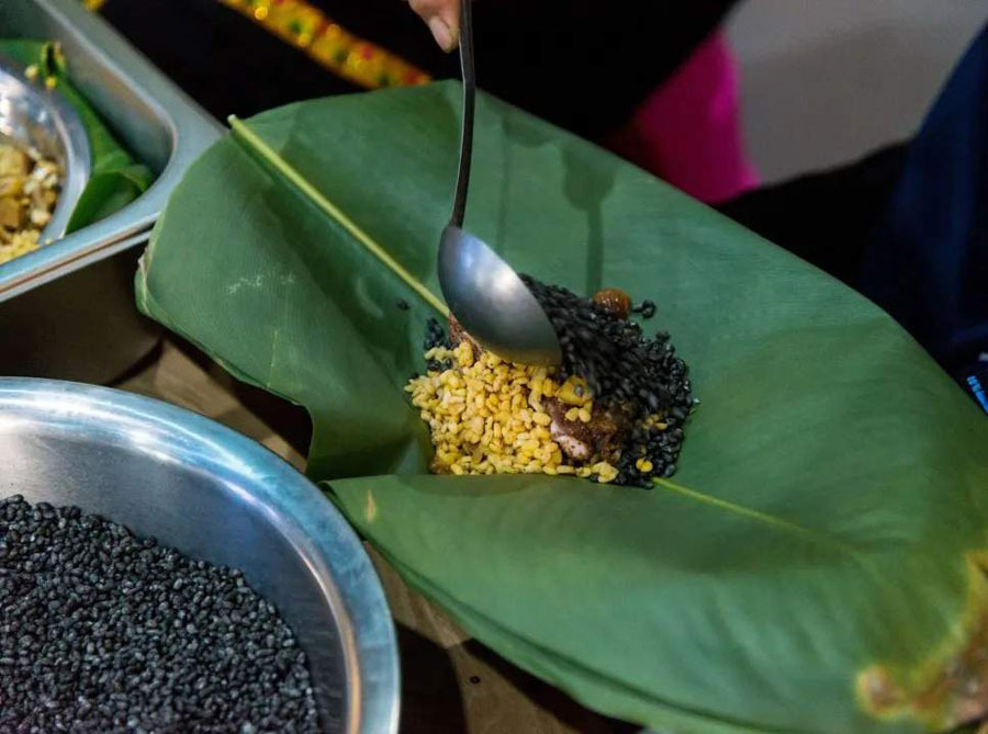 家乡的味道·黑米粽香飘四方 - 新华网客户端