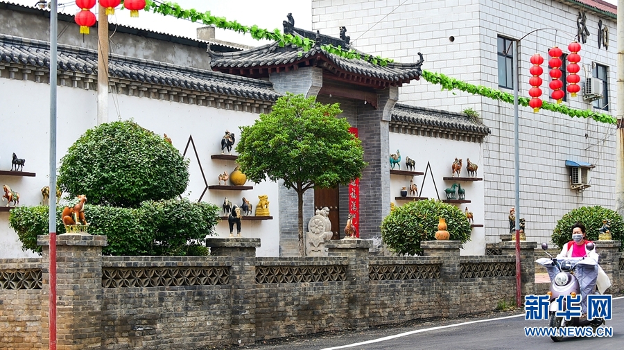 近年来,河南省洛阳市孟津区朝阳镇依托丰富的"唐三彩"历史文化及传统