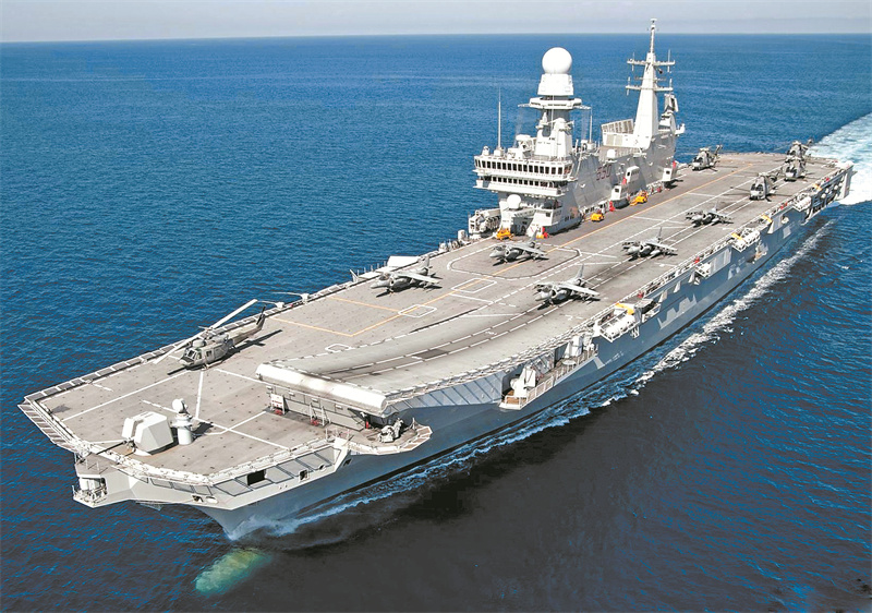 土耳其阿纳多卢号两栖攻击舰.