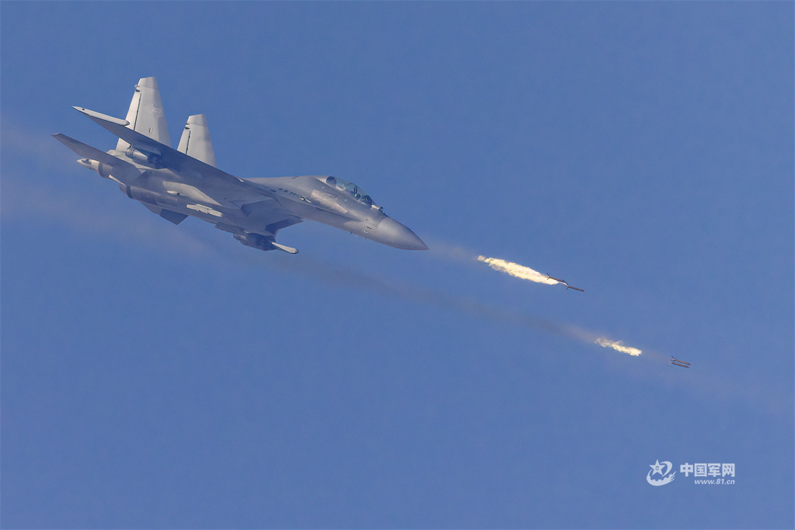 利刃出击北部战区空军航空兵某旅实战化训练