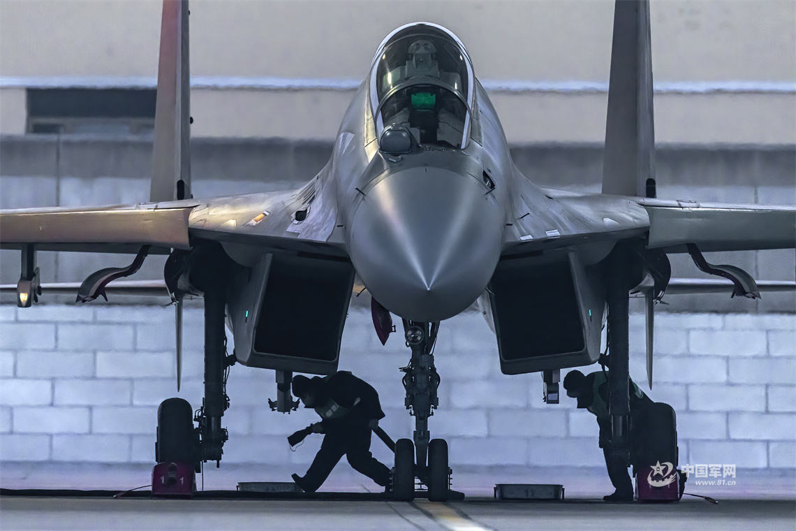 利刃出击北部战区空军航空兵某旅实战化训练