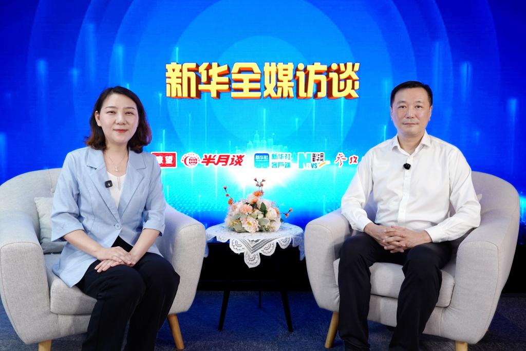 多元布局擘画新蓝图 创新护航高质量发展——访江西赣粤高速公路股份有限公司党委书记、董事长韩峰 - 新华网客户端