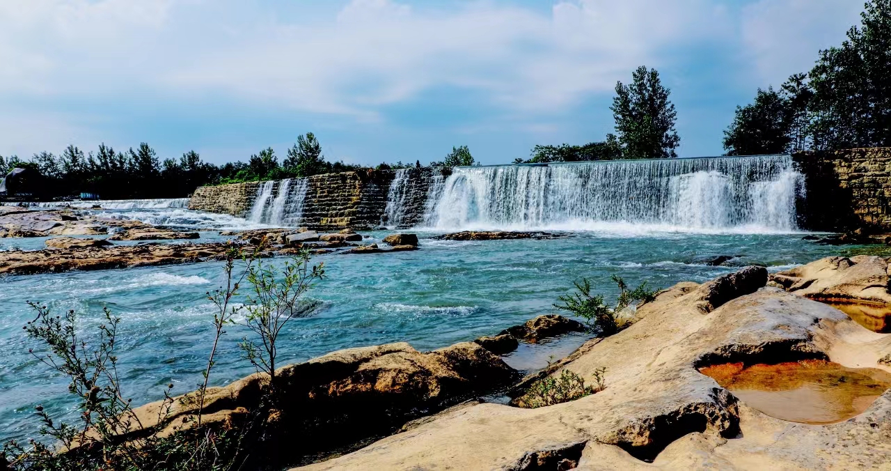 湖北崇阳白霓古堰入选世界灌溉工程遗产名录 - 新华网客户端