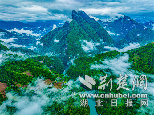 山水为脉 文化铸魂——竹山县“文旅+”激发县域发展新活力 - 新华网客户端