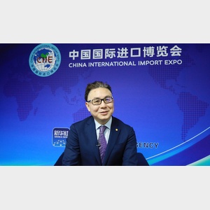 中国太保曾义服务进博50乘风破浪再出发