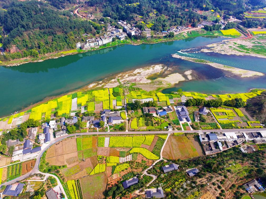 月12日在四川省乐山市中区与眉山市青神县交界处拍摄的平羌小三峡春景