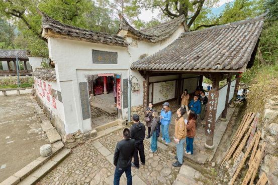 从千年瓷剑到乡村振兴,交通赋能浙江龙泉 - 新华网客户端