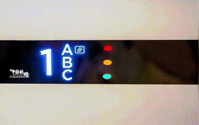 0033ImPzly4hd510mzj2wg60hs0b540t02.gif