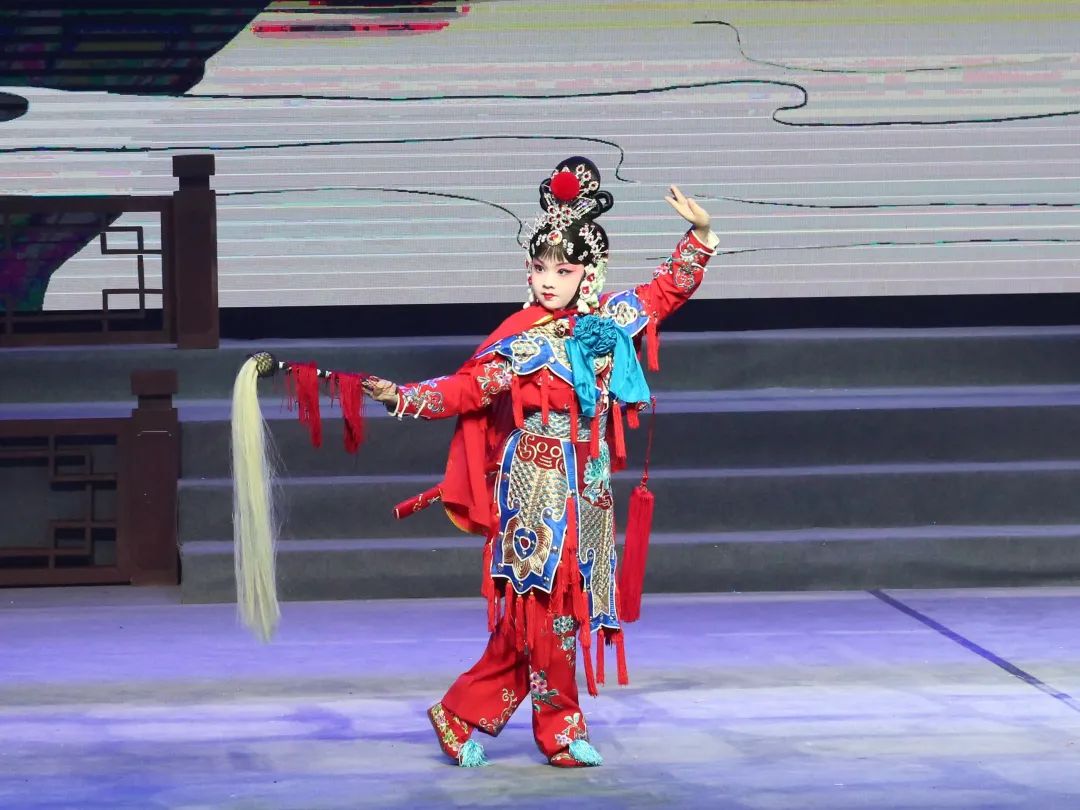 《西施》,京剧《刺王僚·列国之中干戈厚》,昆剧《秦香闹学》选段京剧